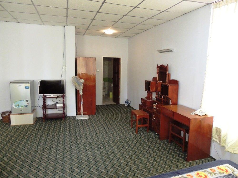Taunggyi Hotel Bagian luar foto