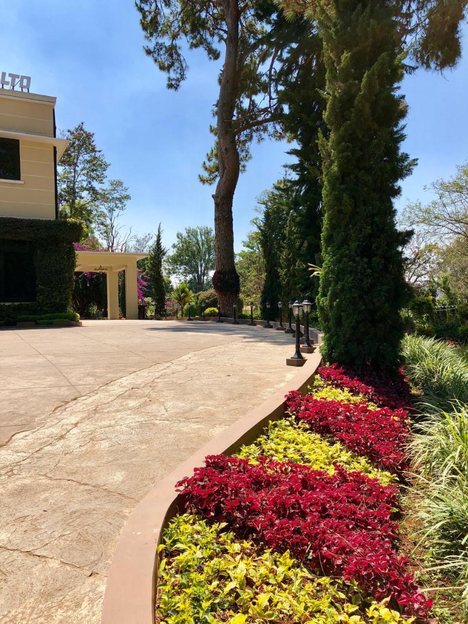 Taunggyi Hotel Bagian luar foto