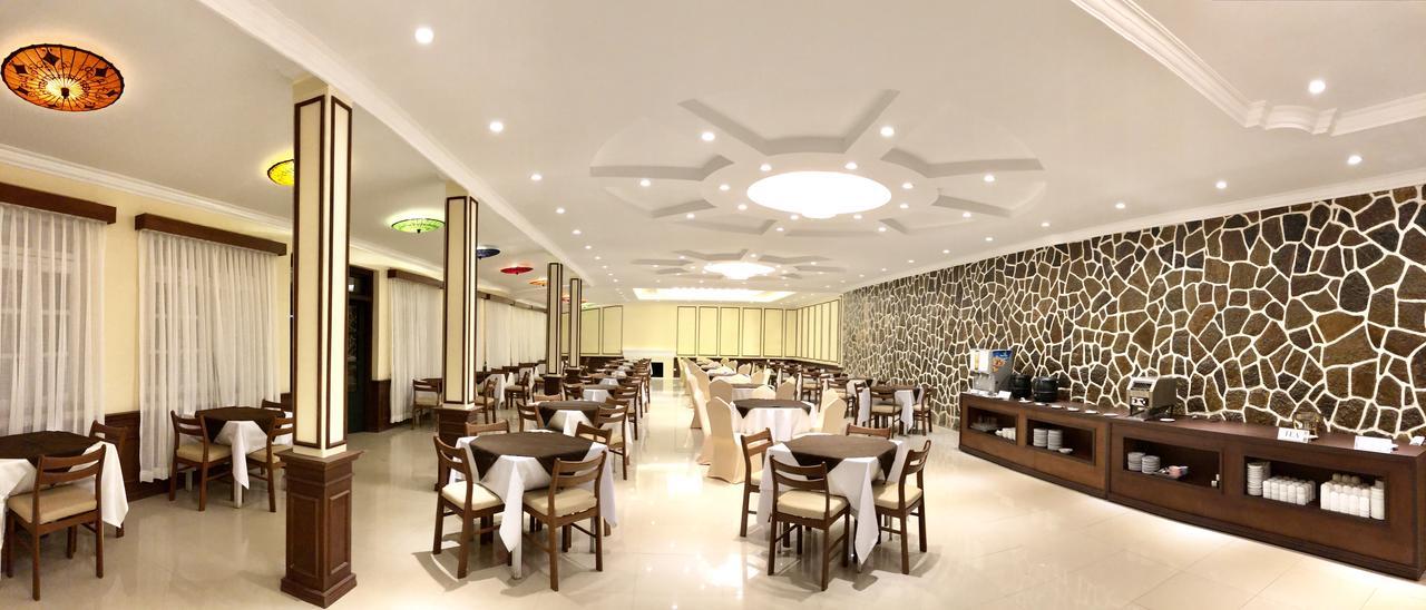Taunggyi Hotel Bagian luar foto