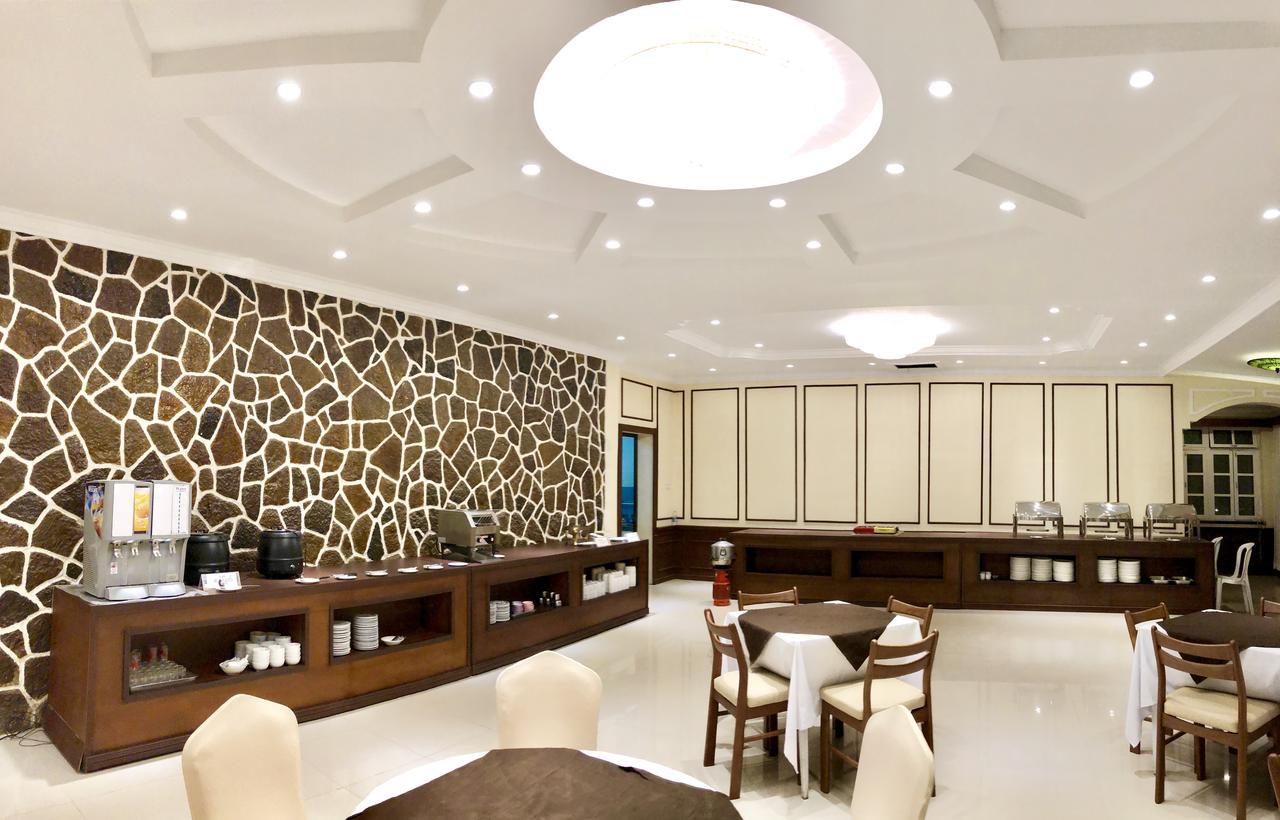 Taunggyi Hotel Bagian luar foto
