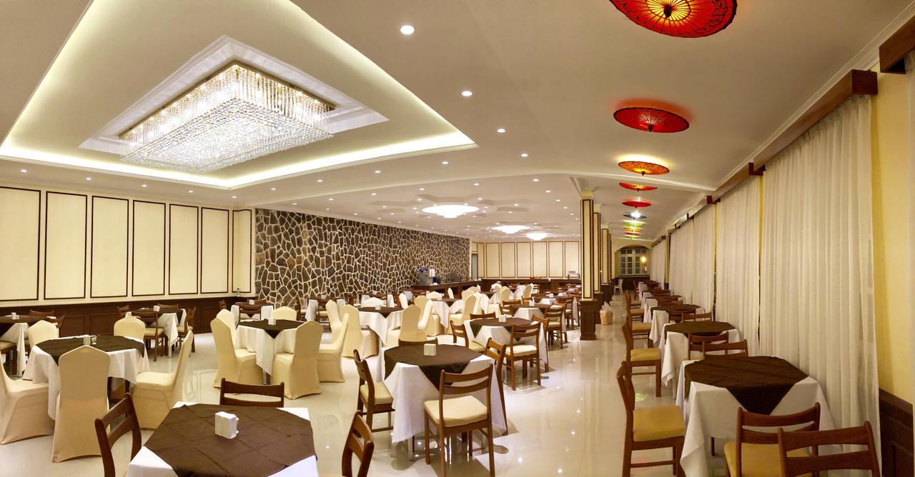 Taunggyi Hotel Bagian luar foto