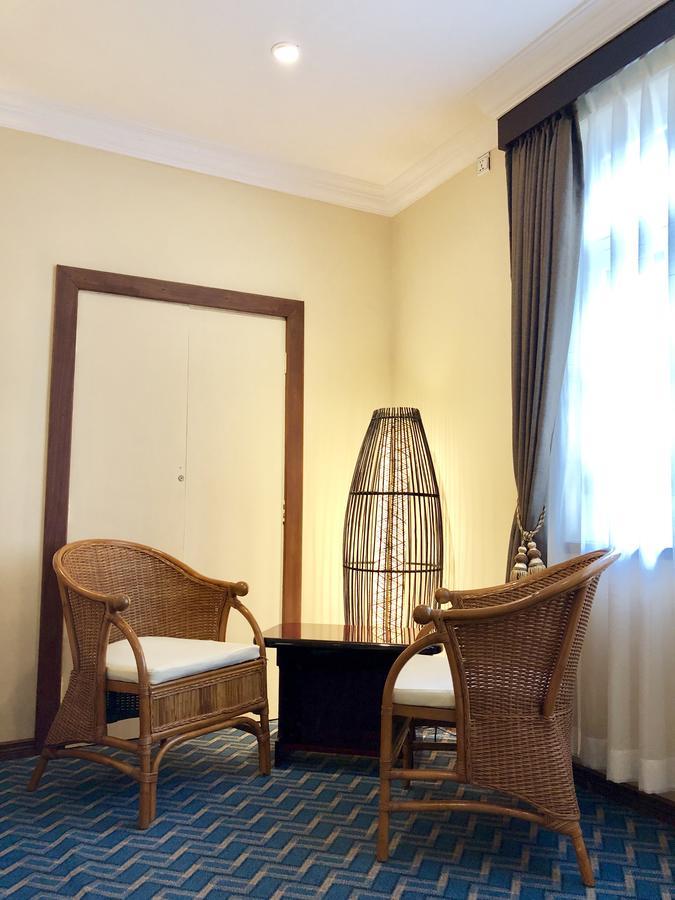 Taunggyi Hotel Bagian luar foto