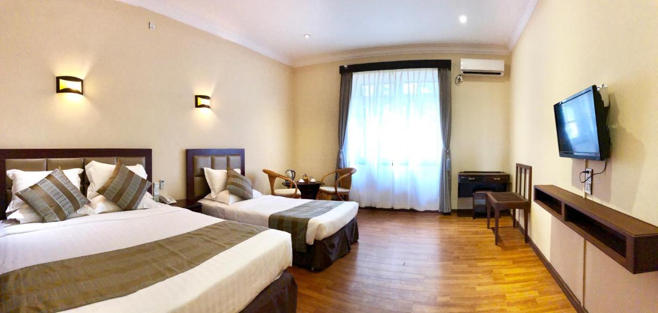 Taunggyi Hotel Bagian luar foto